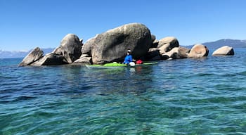 Kayaking to Speedboat beach in Lake Tahoe #BVSBLUE