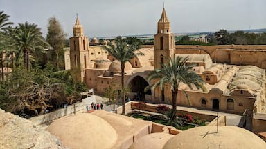 Off the beaten path a little ways is this monastery where you can get a tour by one of the monks and learn about this area's unique history
#egypt #egyptian #church #orthodox #niledelta #beautiful #paradise #traveltheworld #traveltoegypt #travelphotography #travelgram #seetheworld #seenewplaces #wholeworld #foodforward #vacation #vacationvibes #tripofalifetime #spring #springbreak2019 #springbreak #monastert #monk #church #explore #exploretheworld