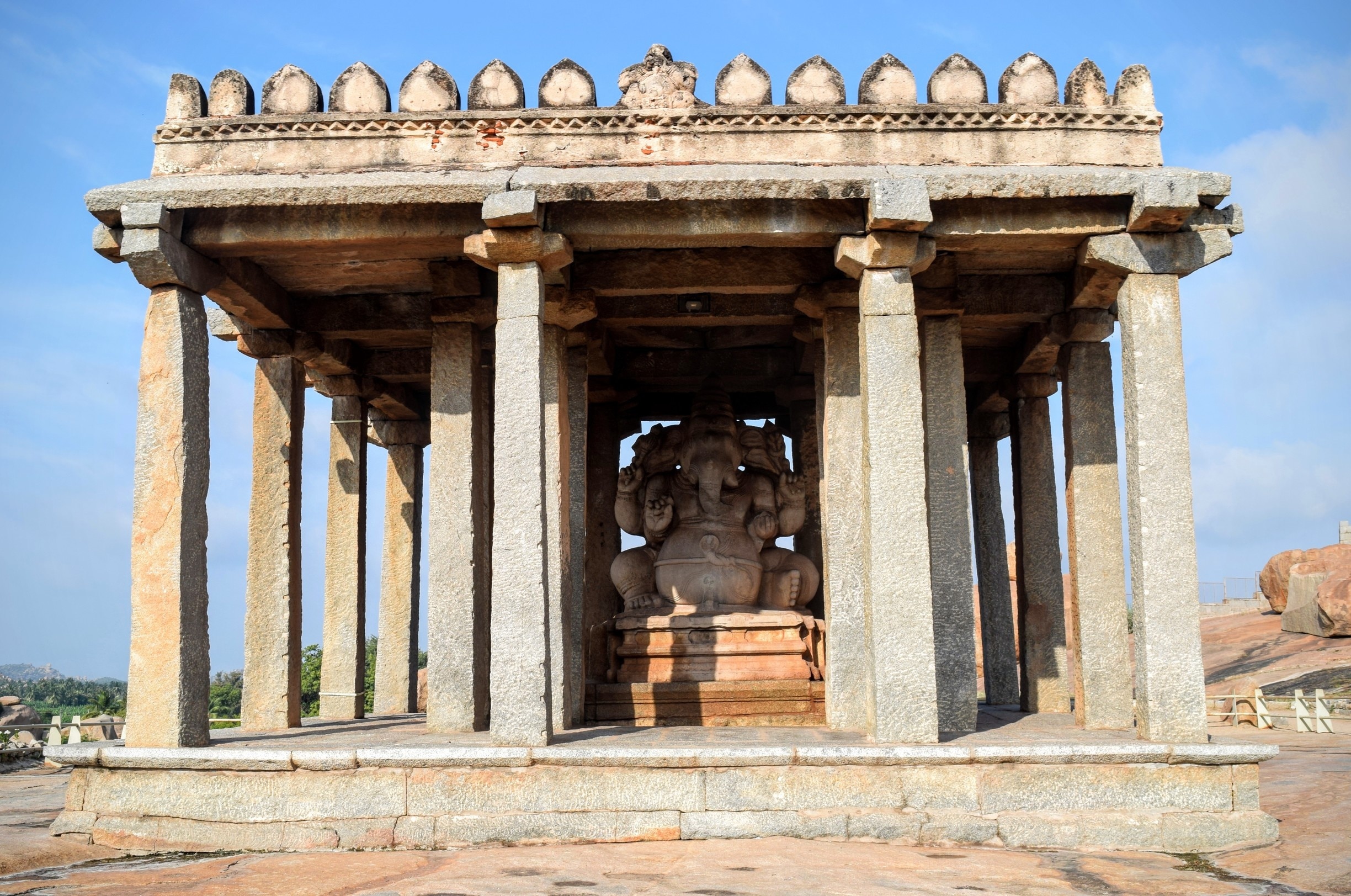 Virupaksha Temple in Hospet | Expedia