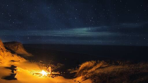 بعدسة Mike Corey