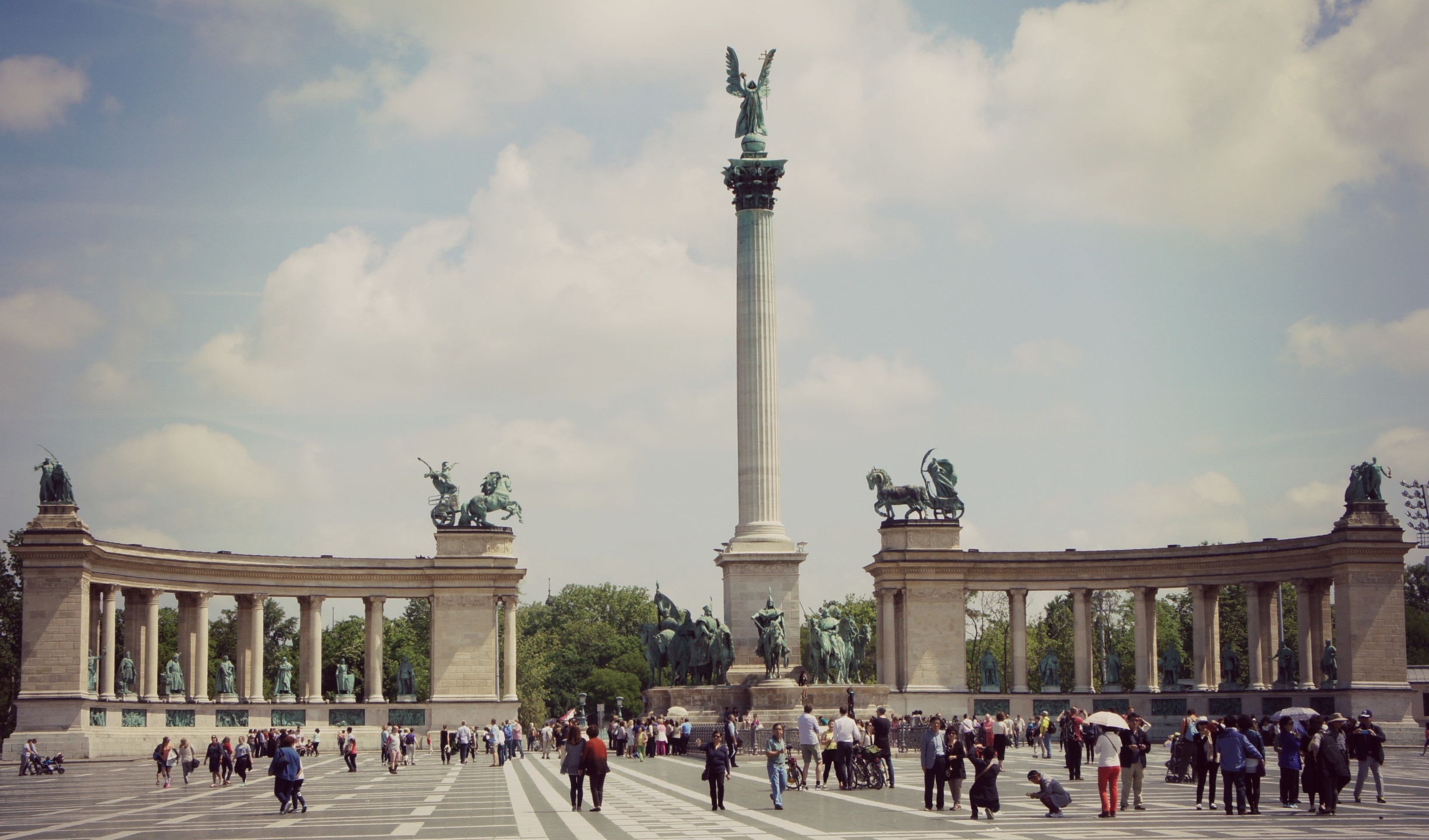 Heroes' Square in Andrassy - Tours and Activities | Expedia