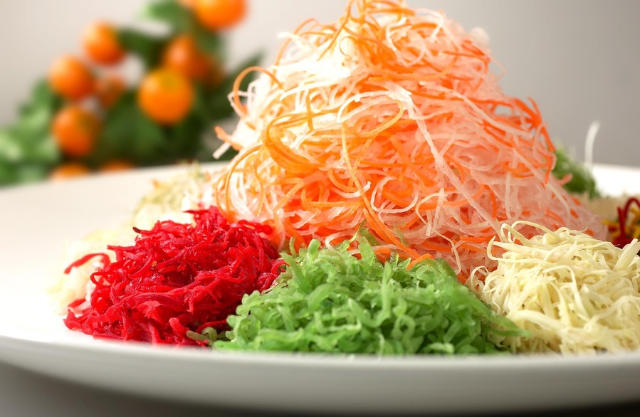 #Hengxian Yee Sang(raw fish), with a long history and is a famous delicacy in Guangxi of China. #横县鱼生.
https://twitter.com/Beautifulgx