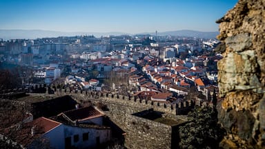Visiting the #beautiful #medieval #town of #Braganza #Portugal 

#Architecture #blue #Braganca #Castle #City #Cityscape #day #europe #historic #history #Minho #old #outdoors #photography #Rooftop #streetphotography #Travel #TravelPhotography #Traveling #View #Wall