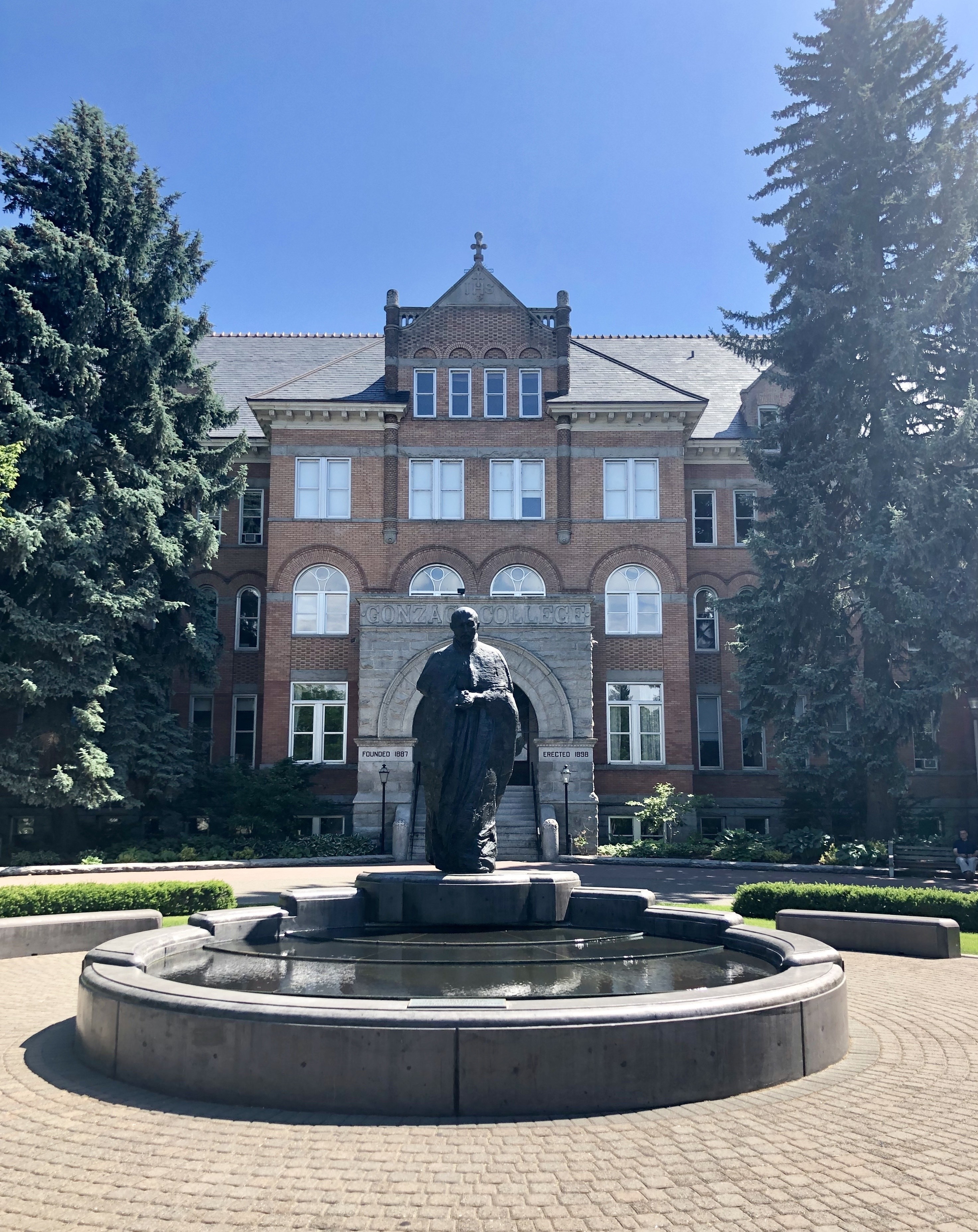 Founded In 1887 by Father Joseph Cataldo, an Italian born Jesuit, he named the new school after his fellow Jesuit and fellow Italian, St. Aloysius Gonzaga.