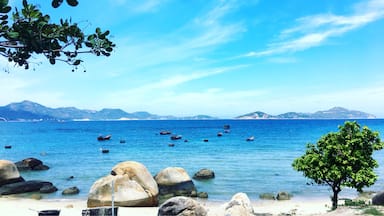 Summer sea.
Along to coastal road from Ninh Thuan to Khanh Hoa province (Vietnam), you will catch many such beautiful and wild beaches. Just drop in roadside, jump into the sea and feel the waves slapping...Thats exactly what i did as seeing it
Such a wonderful moment!!!!