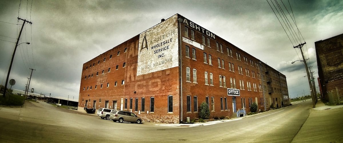 The vitalized downtown district of Omaha, now with refurbished buildings turned into art galleries, and quaintness everywhere.