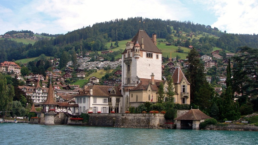 Oberhofen Castle is a castle in the municipality of Oberhofen of the Canton of Bern in Switzerland. It is a Swiss heritage site of national significance.