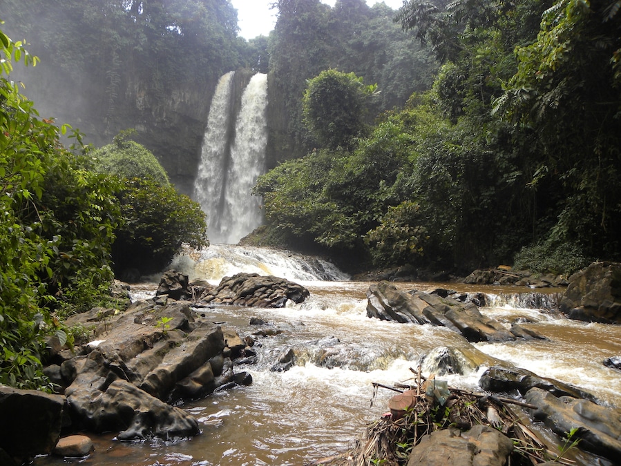 The Extra ordinary #Mouenkeu Waterfall.