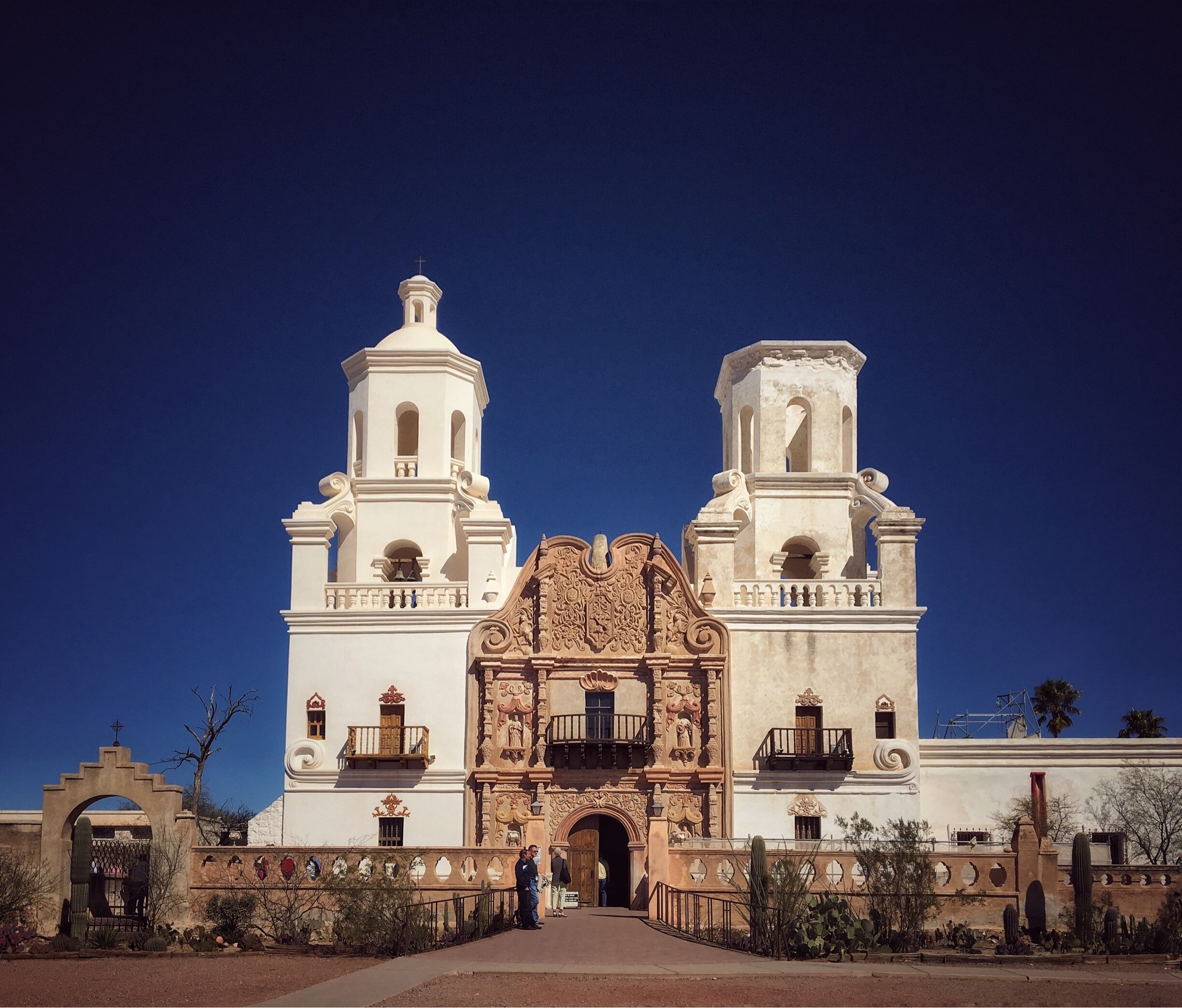 Vida Nueva  Un iglesia para ti! - Church in Tucson, AZ