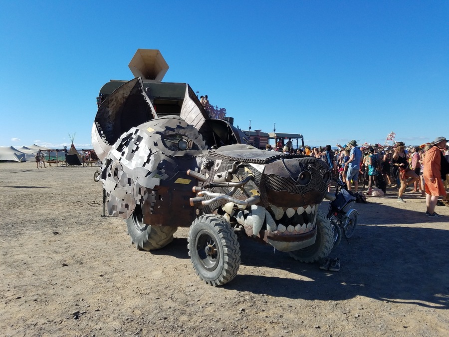 This year Tankwa desert in South Africa turned once again into a living arts museum at Afrikaburn festival. Here people put on performances and show their art pieces, like this Mutant vehicle named "The spirit train", which amazingly was the wolf-shaped head of a train structure that held a DJ stage in its centre.. it moved places every day!
#LifeAtExpedia #mutantvehicle #Afrikaburn2019