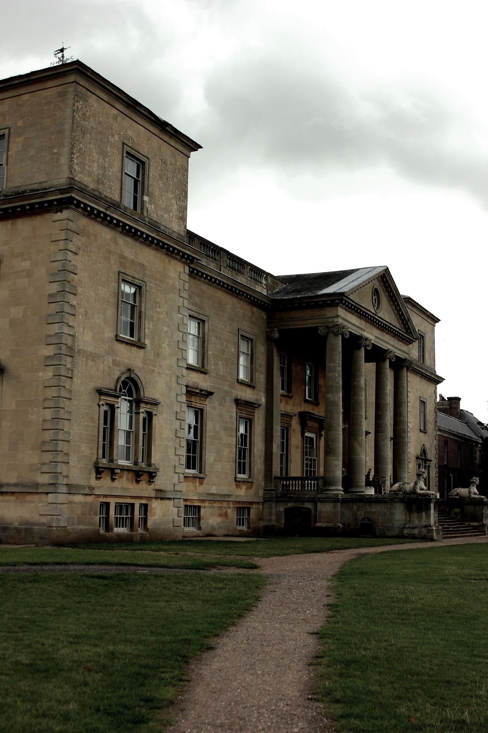 Ảnh của Louis Bray