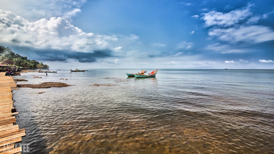 A short scooter trip from Kampot is the small seaside village of Kep. The crab market is the place you should head to pick the fresh crab you want for dinner and possibly go with the infamous local style of cooking it with Kampot pepper, one of the best peppers in the world.
#localgem #TroveOn #kep #cambodia #travelphotography #traveltips