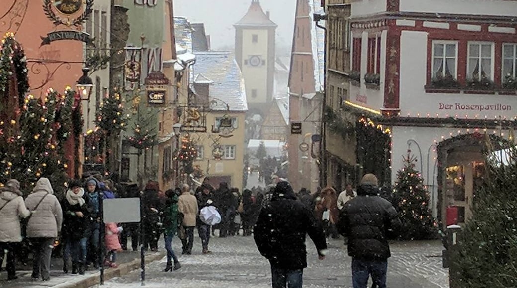 Käthe Wohlfahrt – Weihnachtsdorf, Rothenburg ob der Tauber, Bayern, Deutschland