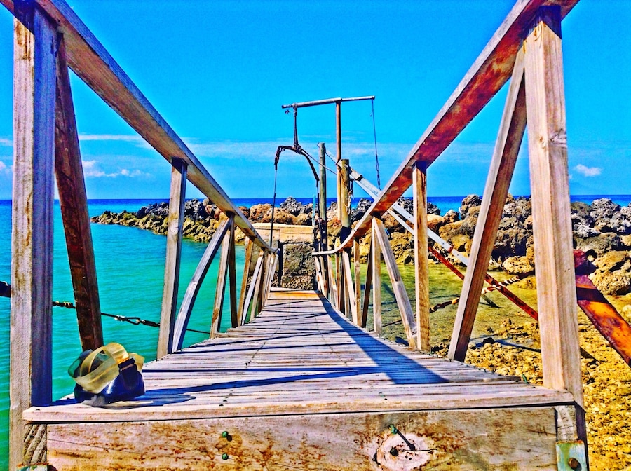 Im not sure if its safe to cross this foot bridge. But there' s no signage anyway... Sooo, here we go
#alongTheWay
#roadtrip