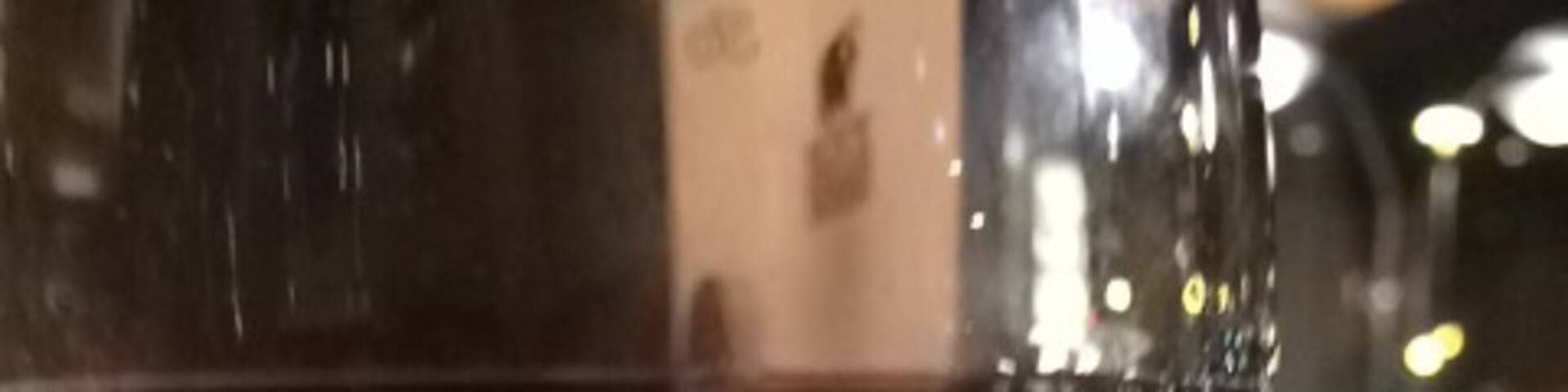 Lovely American tenderloin ! Perfectly done medium! Service is a bit slow but there were few wait staff. The restaurant was unbearably hot the night we were there in February. Small beer list but nice wines.