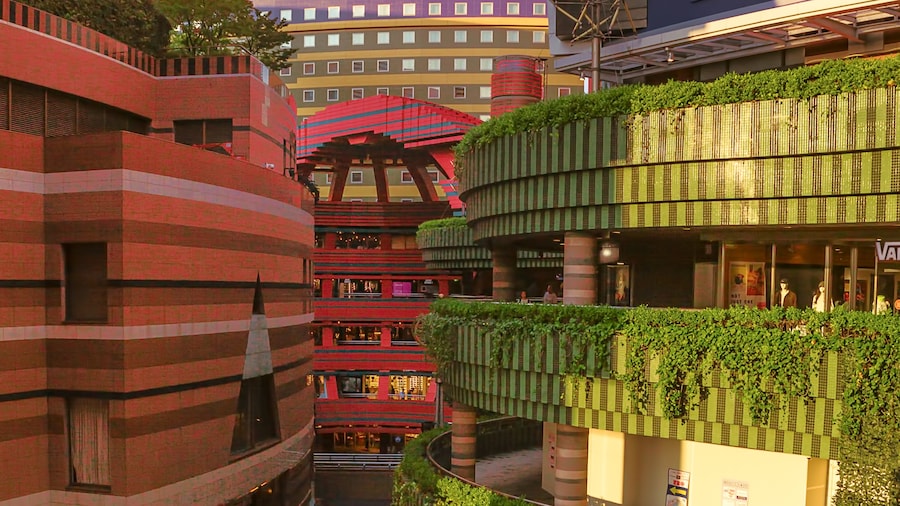 Canal City Hakata (Trung tâm thương mại)