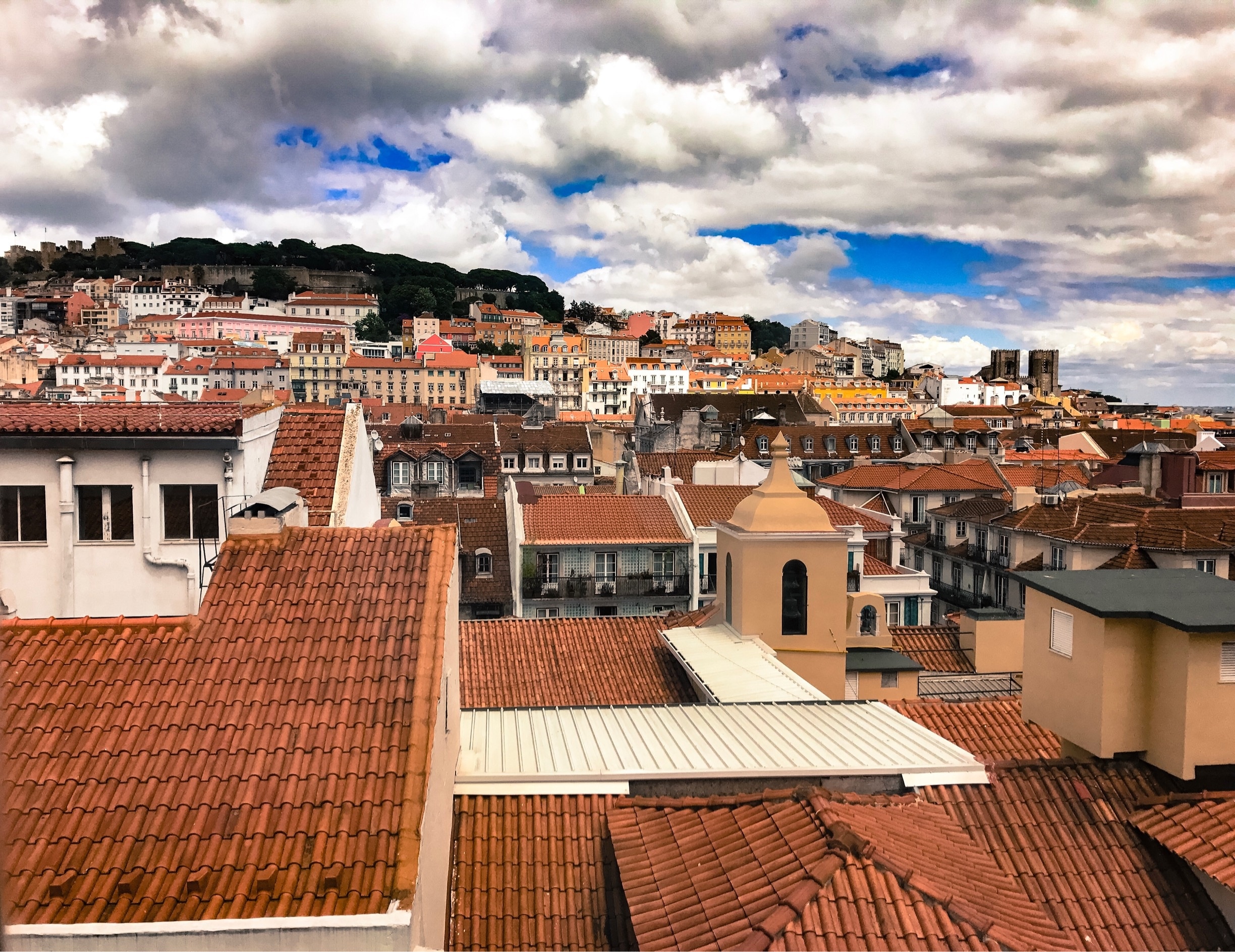 Lisbon has STUNNING VIEWS😍😍
#LifeAtExpedia #views #Portugal
