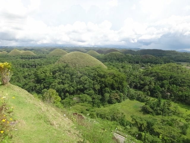 Chocolate Hills in Central Visayas - Tours and Activities