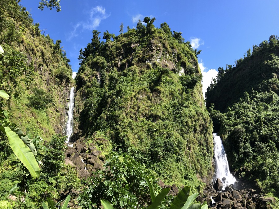 One of the many beautiful waterfalls on the island of Dominica. Hot baths, kind people and breathtaking hikes are the main interests of this island.