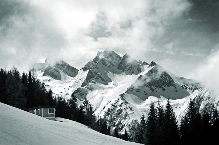 The clouds coming over the ski slopes in Schrambachkopf, Austria.

#Snow.
