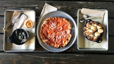 Great locally-sourced comfort food at this casual, friendly restaurant.  The menu rotates with the harvest, but you can't go wrong with their wood-fired pizzas, veggies, or s'mores.  I only wish we'd been around for breakfast too - the House Pastrami Hash sounded amazing.