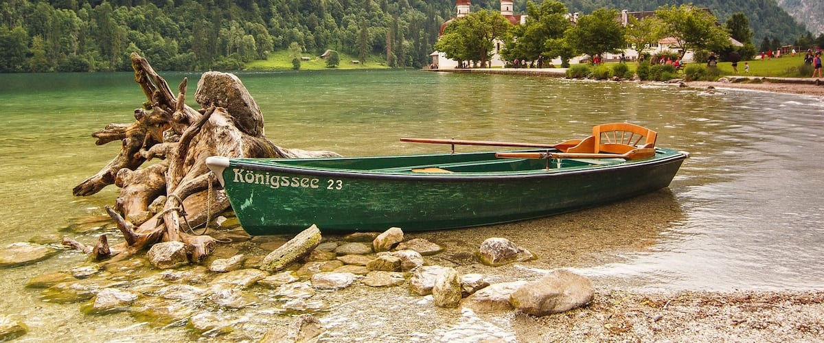 Lake Königssee is a natural lake south of Berchtesgaden in Bavaria and west of Salzburg in Austria. Königssee is the third deepest lake in Germany. It is also known as the cleanest lake in Germany. Only electric-powered (or man-powered) boats are permitted on the lake.
St. Bartholomä is a pilgrimage church located on a peninsula on Lake Königssee. St. Bartholomä can only be reached by boat or via hiking trails through the surrounding mountains.
#Green
