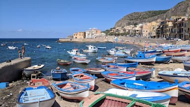 The shores where my ancestors once walked, so many years ago. The waters in which they swam, enjoyed, laughed, passing time with family and friends. What were their dreams, their wishes, their hopes? "Always have hope my love, my heart, my child, and always dream big". #culture Bagheria, Sicily, August 2018.