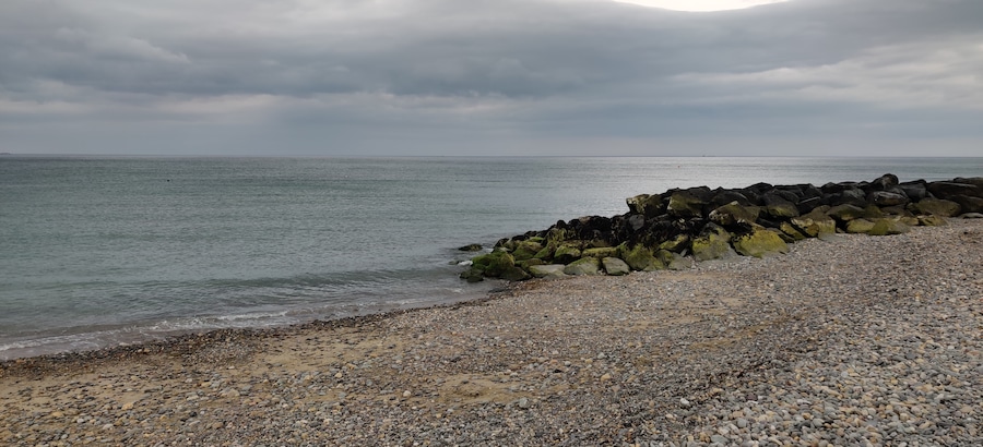 Take a break from the bustling city of Dublin, to spend a "nothing shall be done today" kinda day! It has some great pics, waffle bars, coffee places by the beach side. Isn't that a perfect holdiay ? #lifeatexpedia