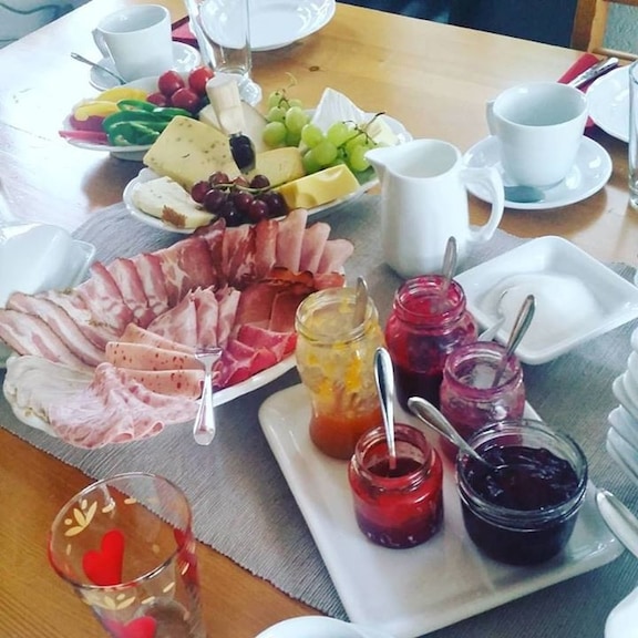 Christmas in Germany is a truly special experience. Locals prepare feasts for the 3-day celebration. Here's a spread of meats, cheeses, veggies and homemade jams for Christmas Day brunch.
The big cities of Germany are great, but the small towns are rich with culture and tasty food.
If you make it to the area along the Danube, check out this quaint town and the nearby Ulm Minster (the tallest church in the world) and Blautopf in Blaubeuren with its beautiful bright blue water.
#LifeatExpedia #quaint #germany #deutschland