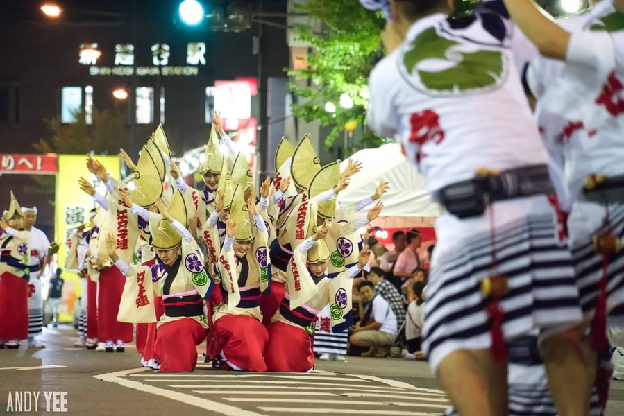 Minami Koshigaya. Japan
Wow….. My first Awa Odori festival and I’m blow away with how much fun I had shooting last night! You almost need to have your head on a swivel to be able to catch everything.
Thousands of dancers and musicians take over a whole suburb with their amazing energy and routines for the weekend.
Using the new Sony a7rii for the first time and it was brilliant in the low light and AF for movement of the performers.
#minamikoshigaya #awaodori #matsuri #japan #tokyo #resourcetravel #travel2next #sony #a7rii