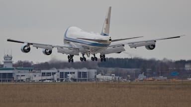 Air Force One - Green Bay, WI