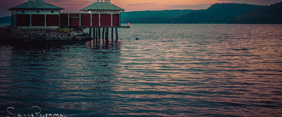 Beautiful little town by the lake