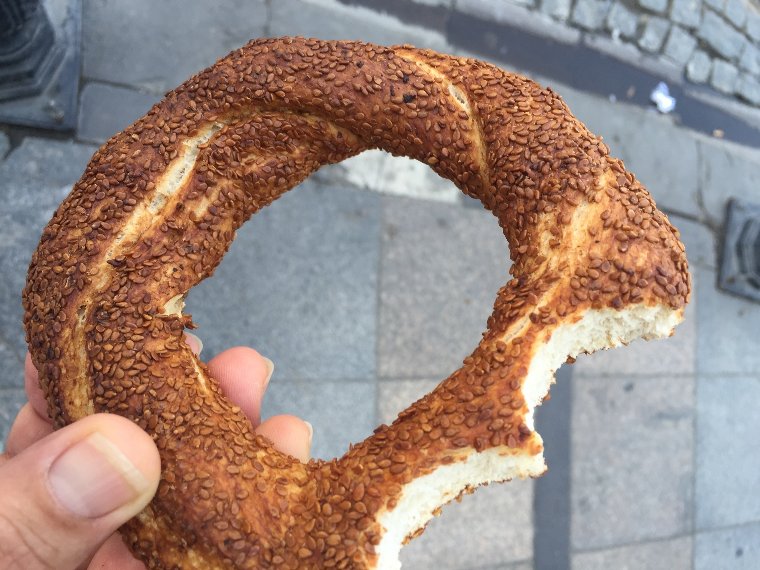 I eat 10 of these a day every time I come to #Istanbul. Soft chewy and delicious #Simit 😍