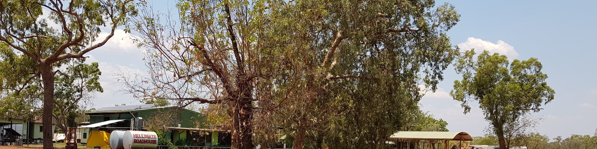 Inyereating little spot to say the least! I rocked up around lunchtime and there were already some patrons three sheets to the wind. I should have known better, but was duped into sculling a vodka and orange (about 85% vodka and 15% orange in a whisky tumbler) and had to hang around for a while so I'd be ok to drive afterwards. Highlights included the pod coffee, the governess (aka "her drunken mess"), good company, friendly staff and heaps of relics and Savannah Way information to look over. No way I'd be staying there though... my liver wouldn't handle it! Party Central in the Never Never ;-)