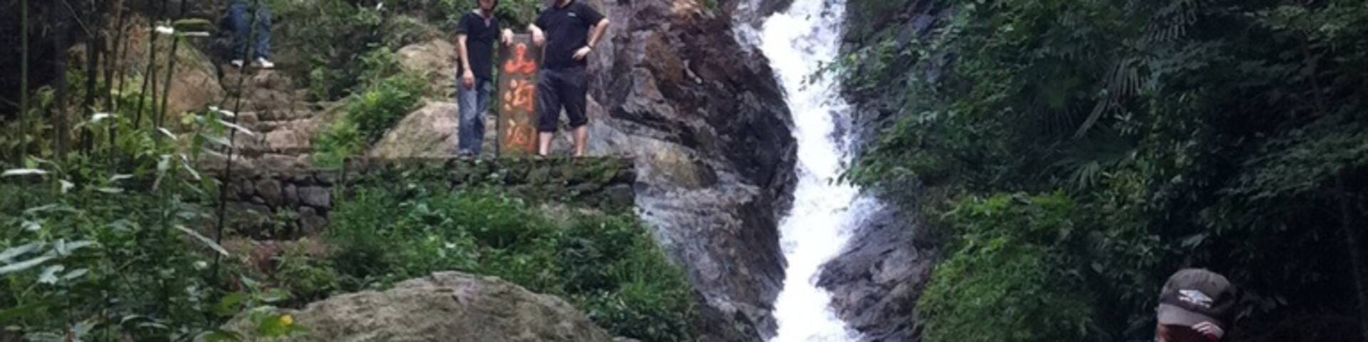 中华第一山寨龙