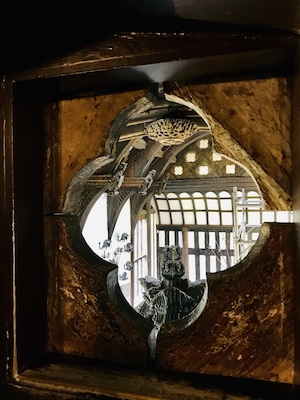 Amazing building which includes this spy hole into the Main Hall. Probably part of priest escape route during the Elizabethan suppression of Catholics.