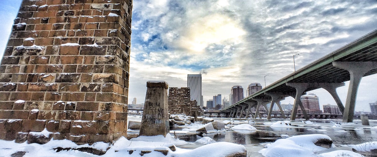 When walking along Richmond's Flood Wall in Manchester, you can leave the path and head toward the river. I did just that on a snowy day to get this photo. These ruins are part of the old Richmond and Peterburg Railroad Bridge, of which only the pillars remain. What's really cool is that you're actually permitted to climb them, and the tallest even has climbing hooks installed! #snow #architecture #bestof5