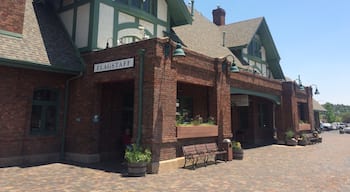 Station and Visitor Center.