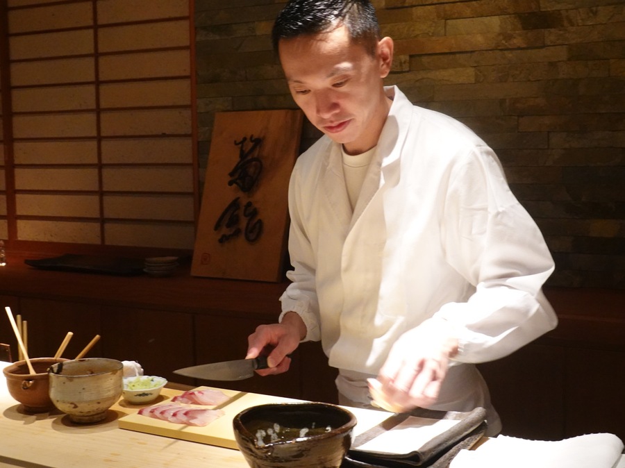 Kikuzushi Mr.Seguchi is the super #Sushi master.