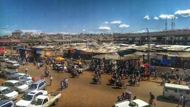Discovering the busy city of Kampala today. Visit one of the many markets in center town for a bargain.