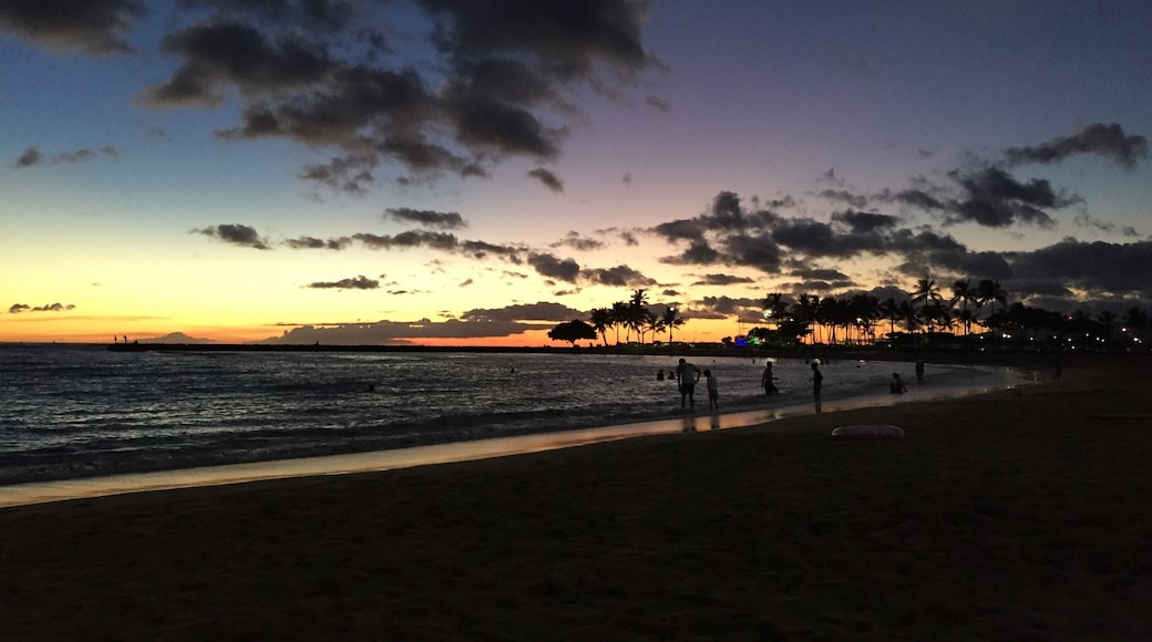 Duke Kahanamoku Beach, Honolulu, Hawaii, United States of America
