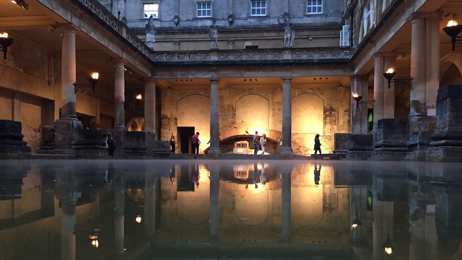 Roman baths in the ancient city of Bath #bath #history