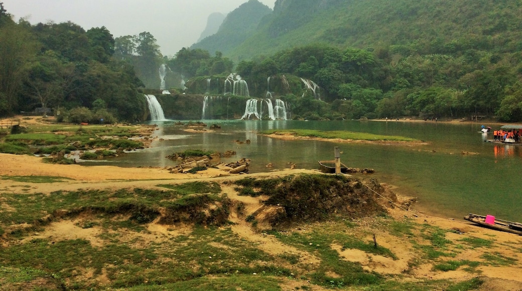 Ban Gioc Waterfall, Trung Khanh, Cao Bang Province, Vietnam