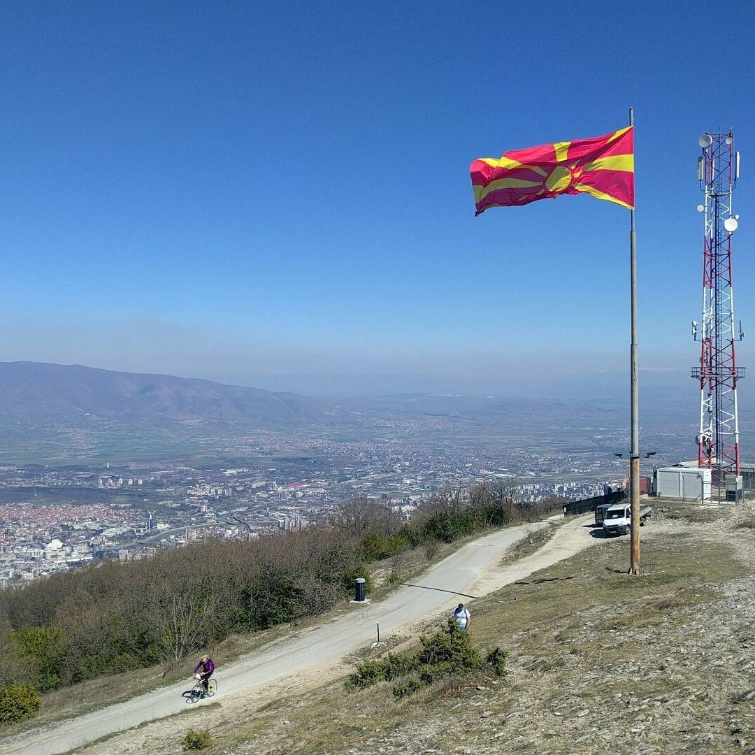 Birthday hike to the top of Mt. Vodno on a clear day #Macedonia #Skopje #hike #vodno.#Macedonian #traveller #travelphotogrpher