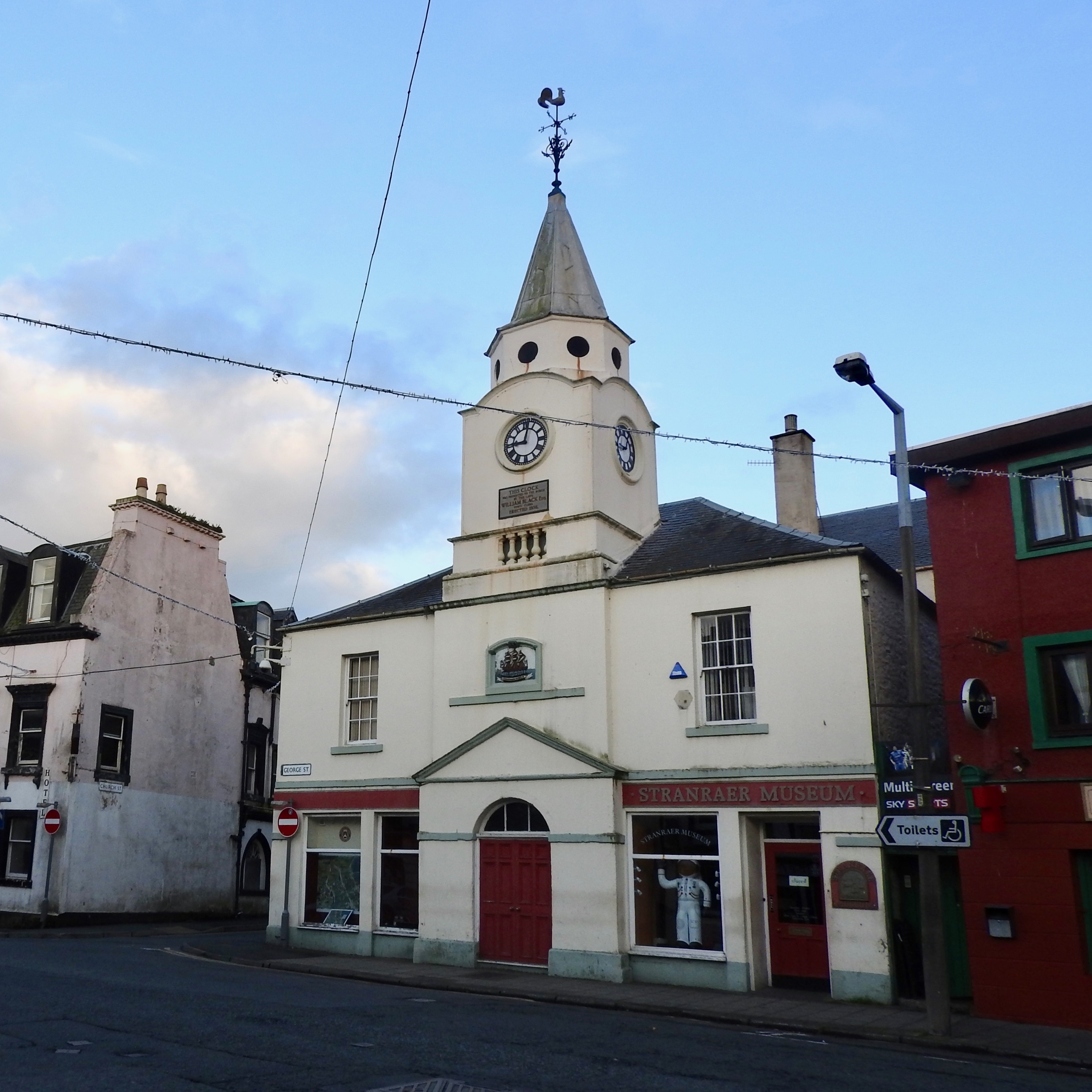 Stranraer's historic Old Town Hall, built in 1776, is the home of Stranraer Museum.

#OnTheRoad