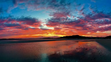 Sunrise on Traigh an Beirghe “Reef beach”, Uig, Isle of Harris, This secluded beach is a hidden gem on the Isle of Harris and the peninsula of Uig. The light in summer is always spectacular at sunset or sunrise. There is limited camping and services. also known as Kneep on the map. 