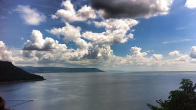 Ubolratana Dam is a great day trip from Udon Thani or Khon Kaen. Here you will find great views of the lake, delicious isaan food and a large, white Buddha at the top of a hill overlooking the dam. It's worth a visit!

For more info on Ubolrat Dam or Khon Kaen, please visit http://thetradingtravelers.com/8-things-to-do-khon-kaen-thailand/