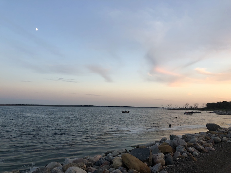 Great Campground and a great fishing lake! Campground has playgrounds, volleyball court, cabins, event center, dog park, trails, beach, full hook ups or primitive tenting, and a visitors center/bait shop.