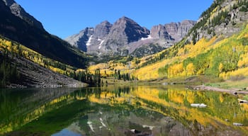 From a hiking trip last fall!  <3 Colorado.  While this is not the most difficult hike, the views are absolutely spectacular especially when the Aspens are changing color.  Early morning is the best time to go to get beautiful lake reflections. 
#Aspen
