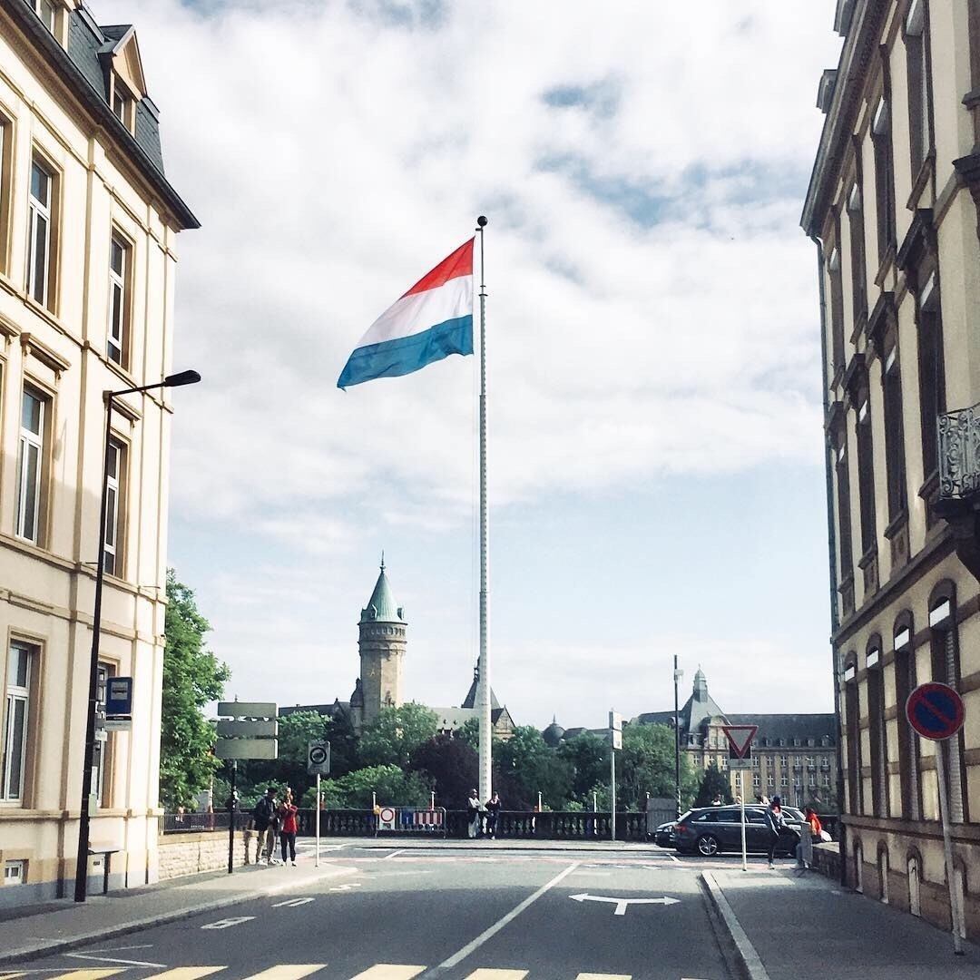 Breathtaking views on the city, next to magnificent Adophe Bridge an old Bridge and the monument of Golden Lady “Gelle Fra”. This spot should definitely be on your list when you visit Luxembourg!

The square has a small garden, so you can relax and enjoy the view.

to give you more idea where to go and visit for more places in Luxembourg City visit https://youtu.be/8rJ2s2iRS3U 

Have a great travel✨☀️